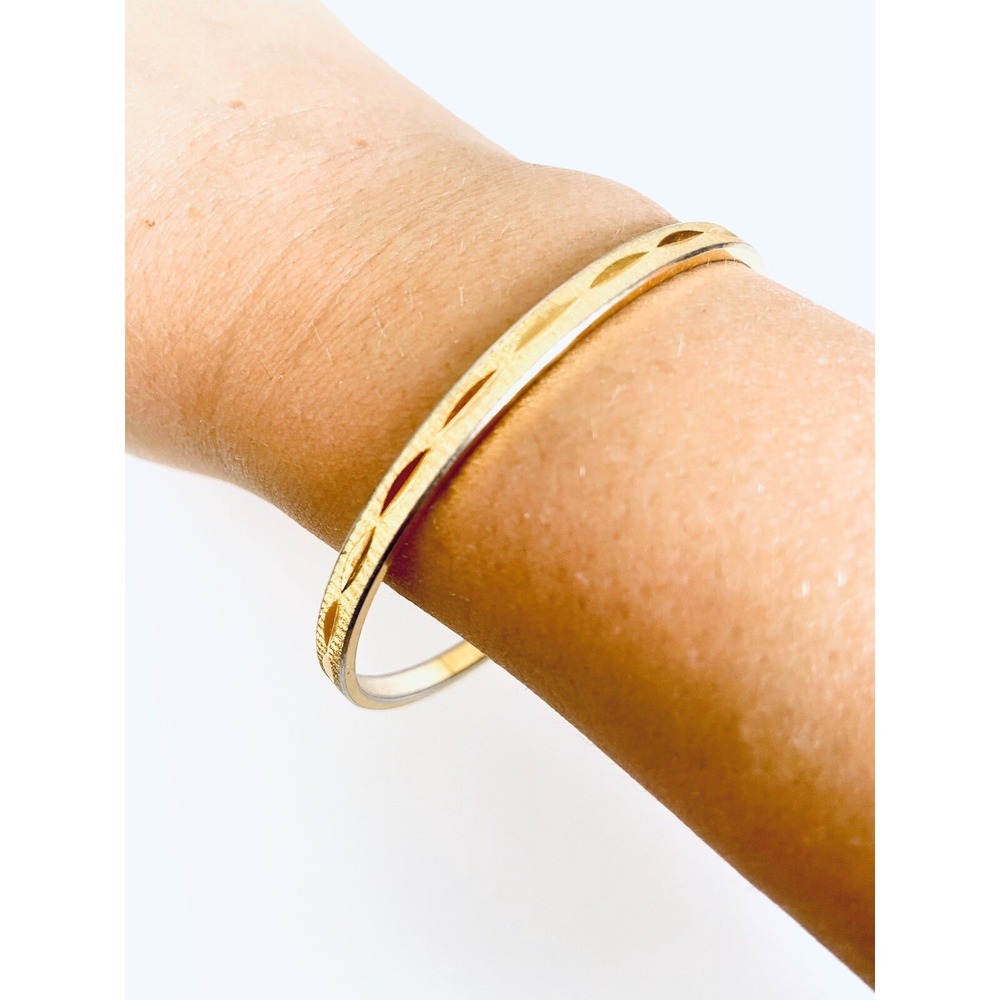 Monet Vintage Gold Tone Etched Diamond Pattern Bangle Bracelet Signed Size L